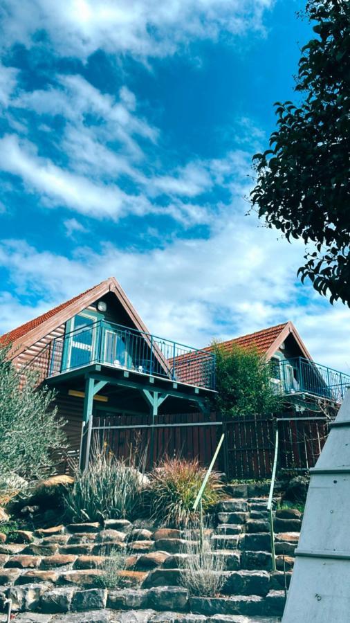 Be-Taam Ahava Suites Bruchim Qela' Alon Exterior photo